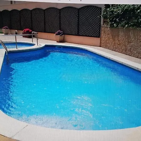 Hermoso Con Piscina A 300m De La Playa *