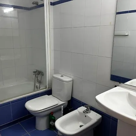 Hermoso Con Piscina A 300m De La Playa Apartamento